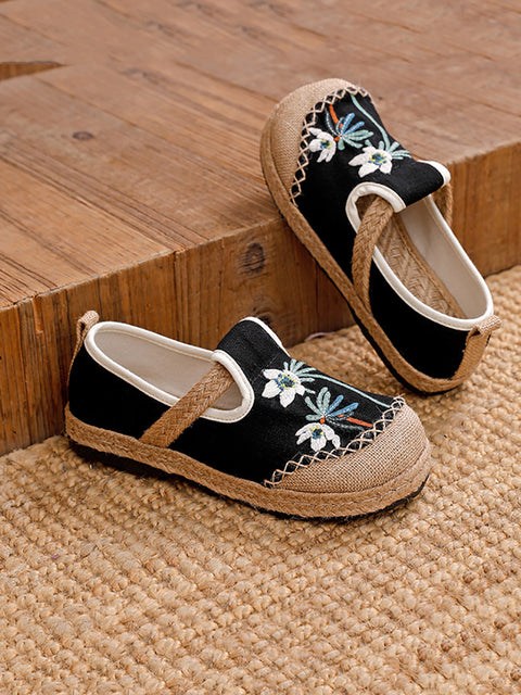 Women Ethnic Flower Embroidery Cotton Linen Shoes